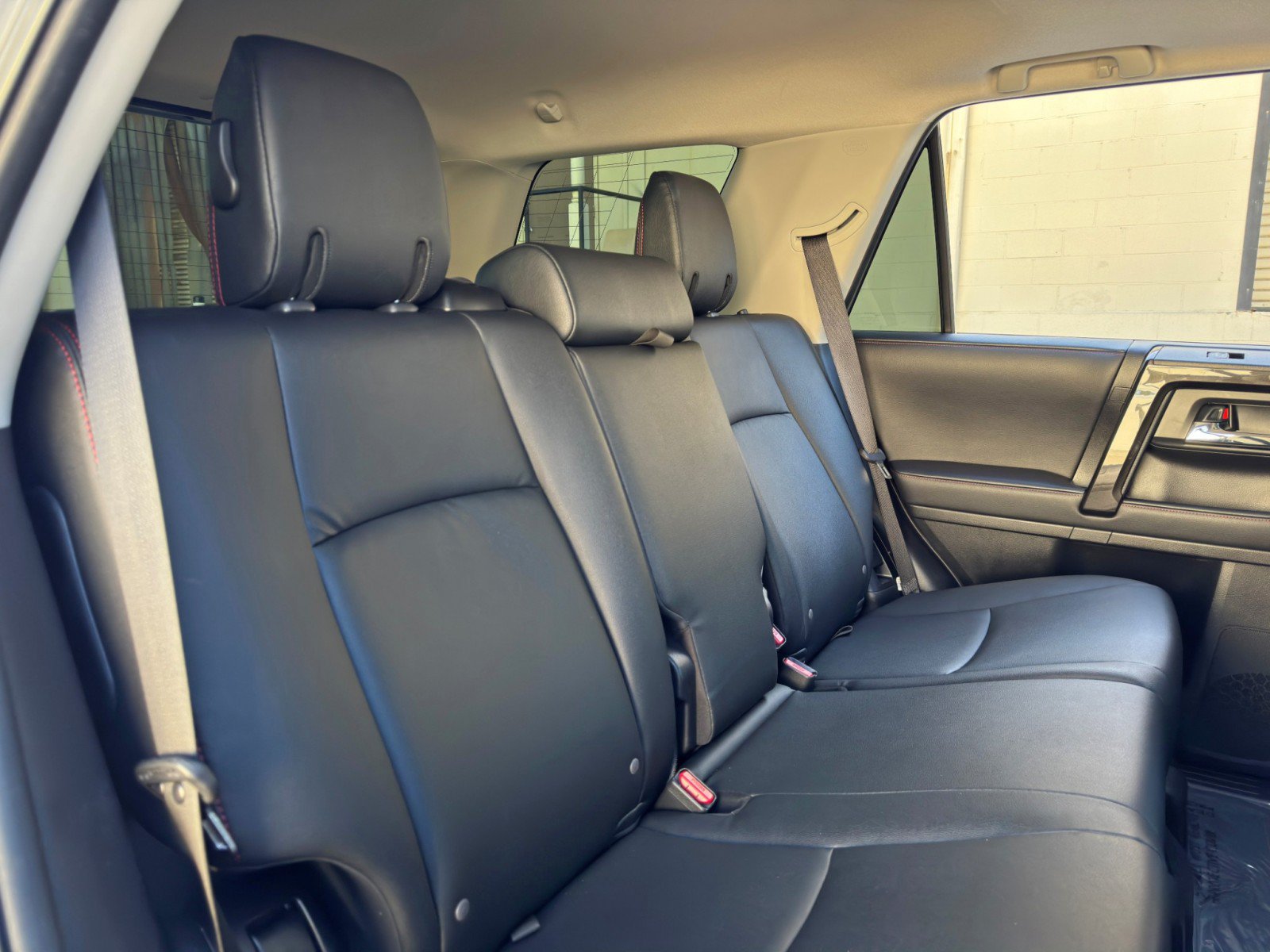 Used 2024 Toyota 4Runner TRD Off-Road Premium w/ Moonroof Package AWD/4WD image 39