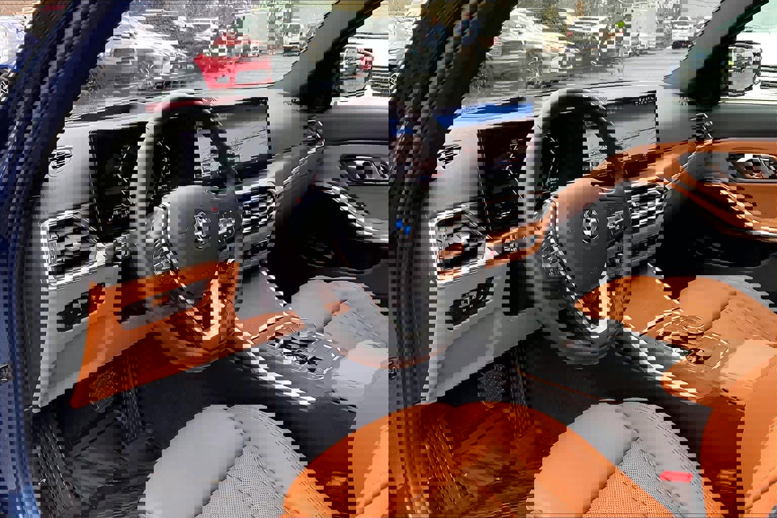 Used 2023 BMW 330i xDrive Sedan w/ Premium Package image 17