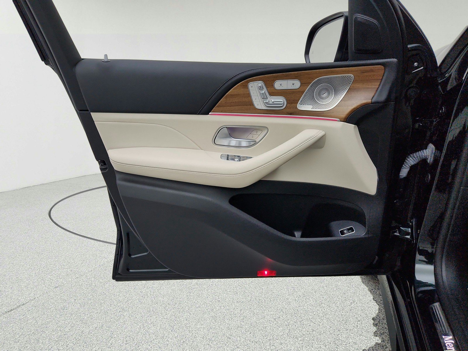 Certified 2023 Mercedes-Benz GLE 450 4MATIC image 26