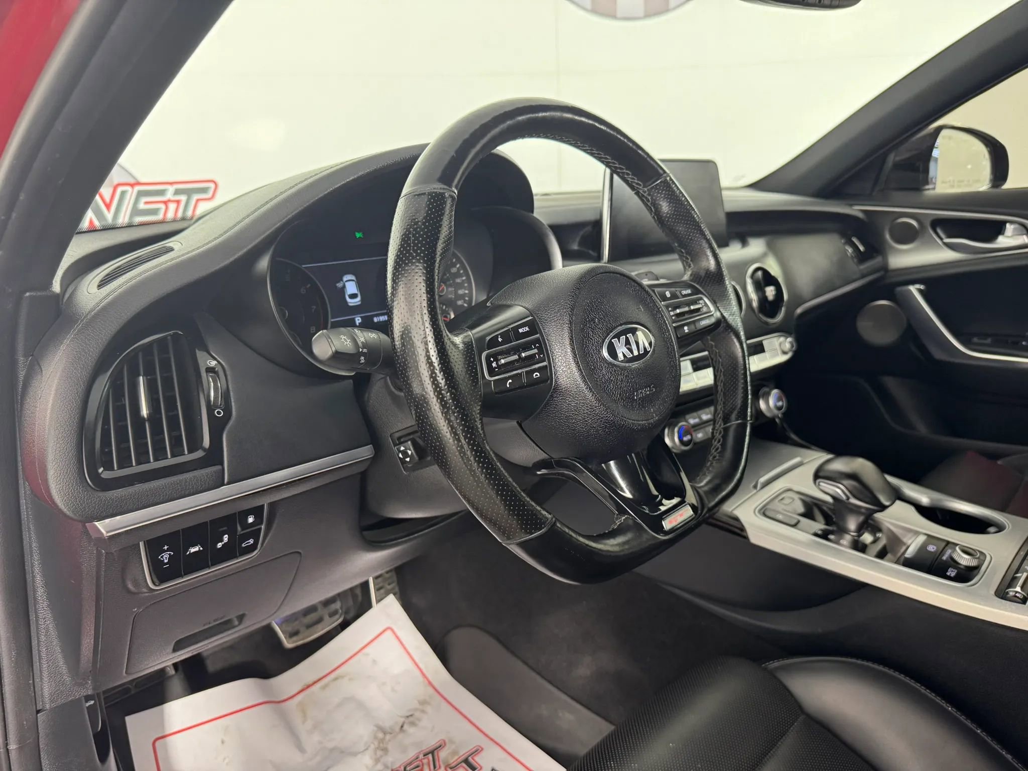 Used 2018 Kia Stinger GT2 AWD/4WD image 10