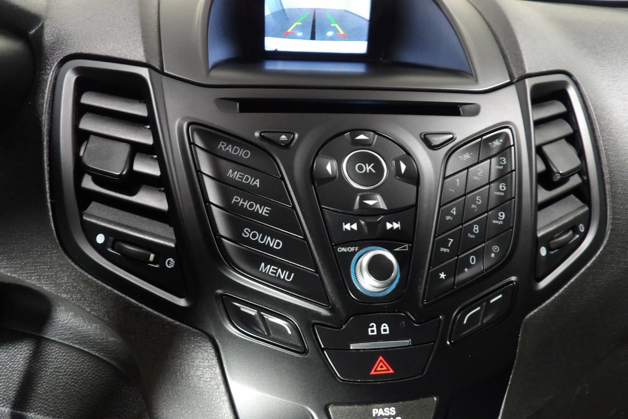 Used 2019 Ford Fiesta SE FWD image 12