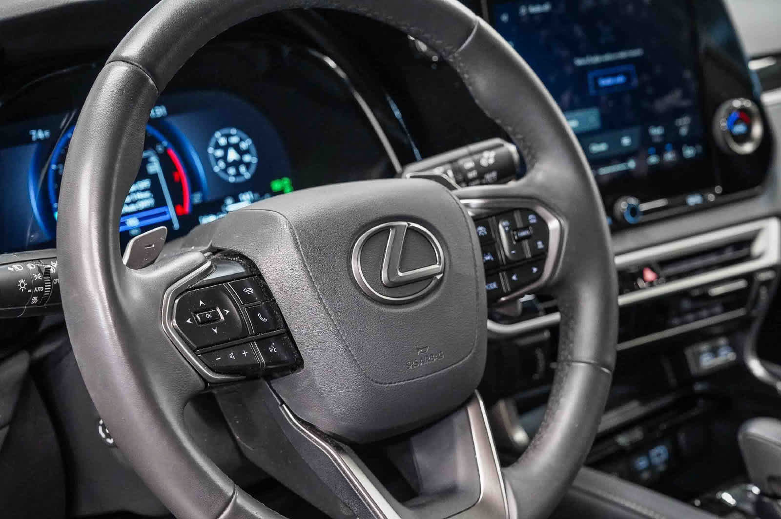 Used 2025 Lexus RX 350 FWD w/ Technology Package image 21