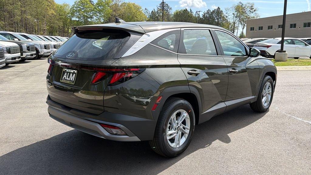 New 2026 Hyundai Tucson SE image 5