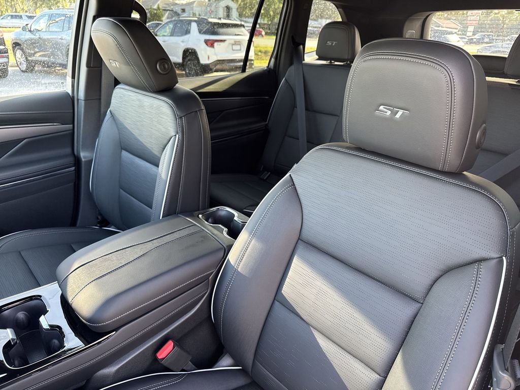 New 2026 Buick Enclave Sport Touring w/ Power Package FWD image 27