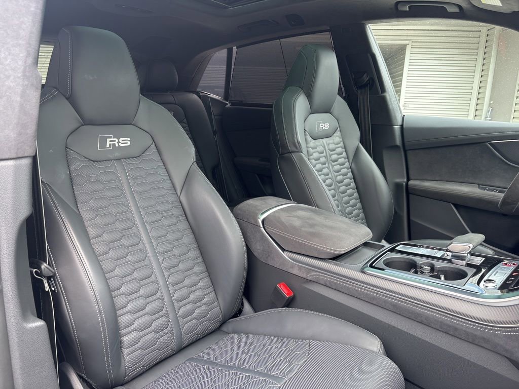 Certified 2025 Audi RS Q8 performance AWD/4WD image 16