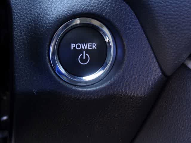 Certified 2025 Toyota RAV4 XLE AWD/4WD image 21
