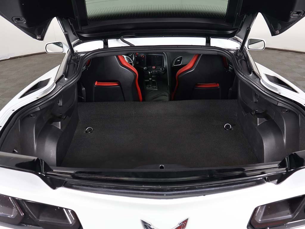 Used 2019 Chevrolet Corvette Stingray Coupe w/ 1LT image 16