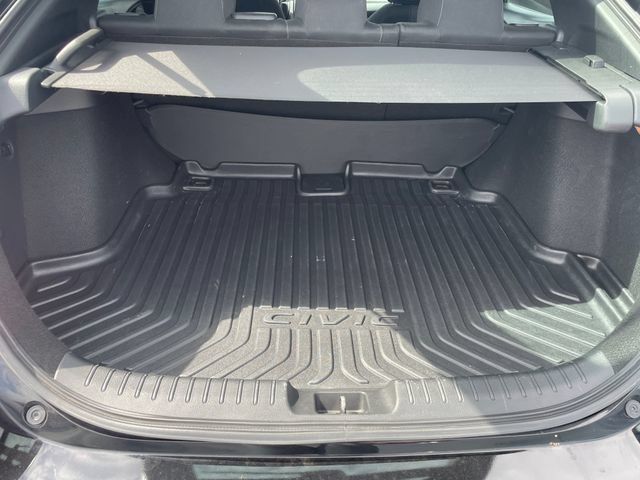 Used 2018 Honda Civic Sport image 19