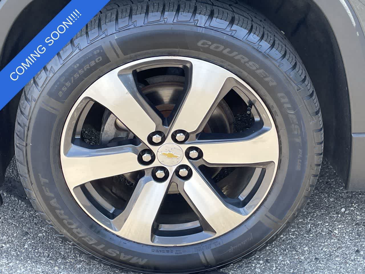 Used 2019 Chevrolet Traverse LT w/ LT Premium Package AWD/4WD image 39