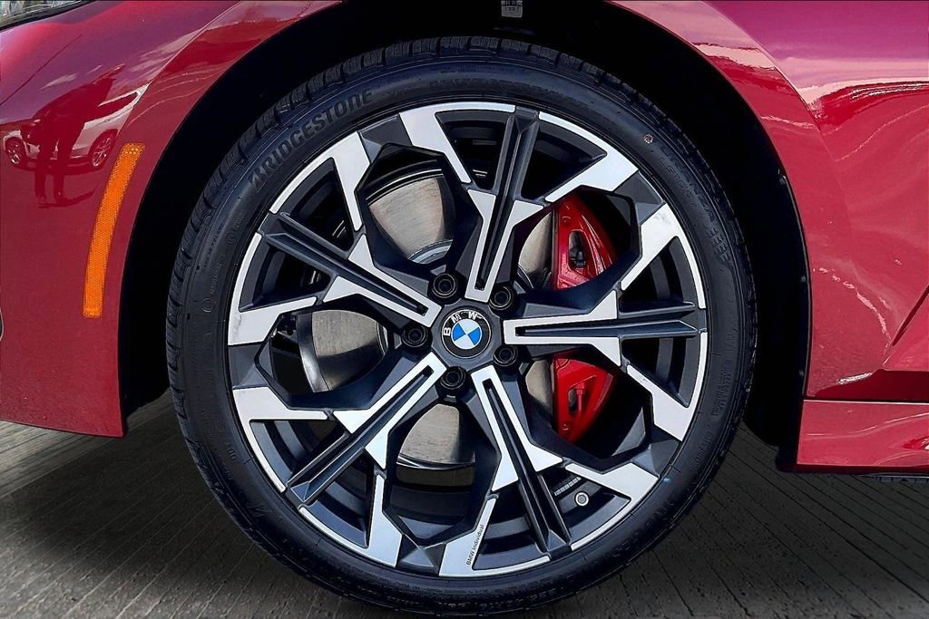 New 2026 BMW 330i xDrive Sedan w/ M Sport Package AWD/4WD image 34