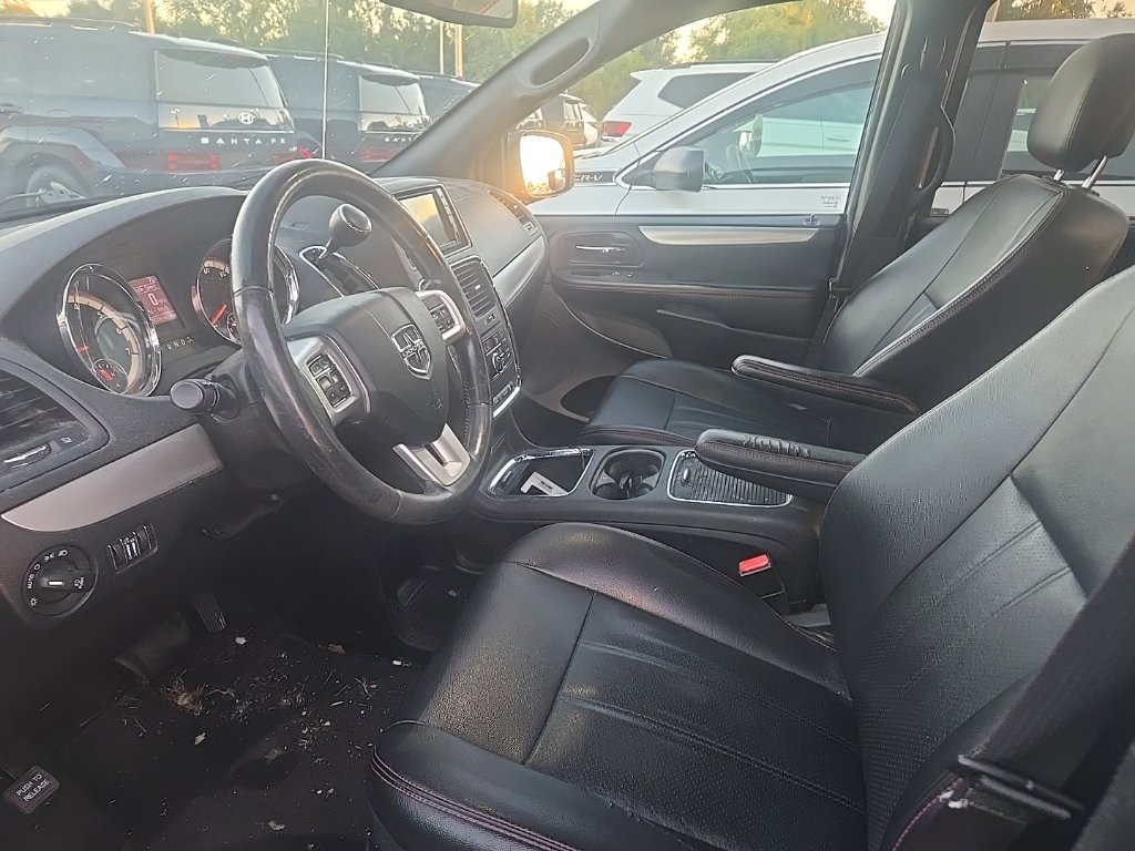 Used 2018 Dodge Grand Caravan GT FWD image 7