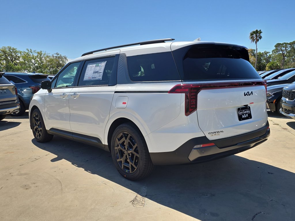 New 2026 Kia Carnival SX Prestige FWD image 6
