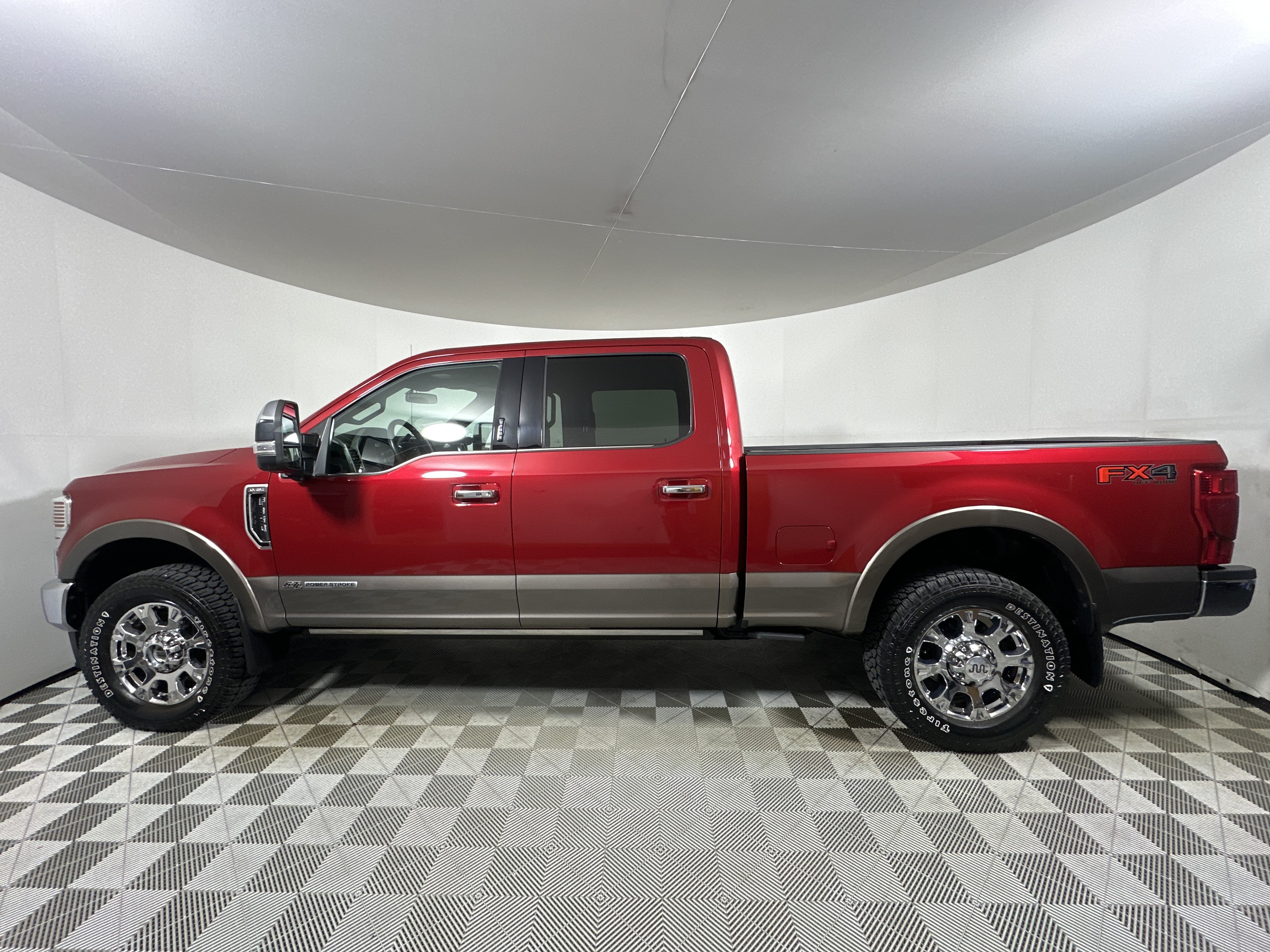 Used 2020 Ford F350 King Ranch w/ King Ranch Ultimate Package AWD/4WD image 4