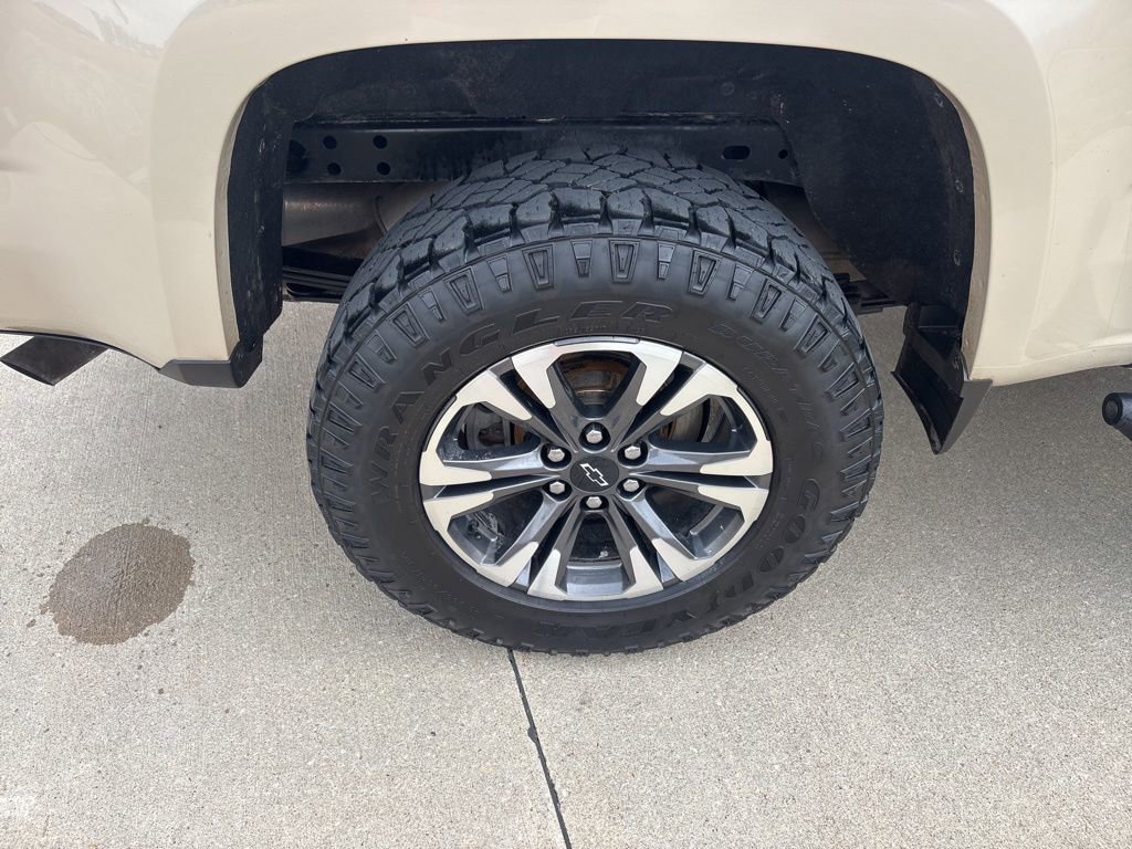 Used 2022 Chevrolet Colorado Z71 AWD/4WD image 55