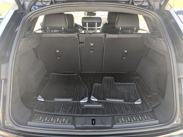 Used 2021 Land Rover Range Rover Evoque R-Dynamic HSE image 6