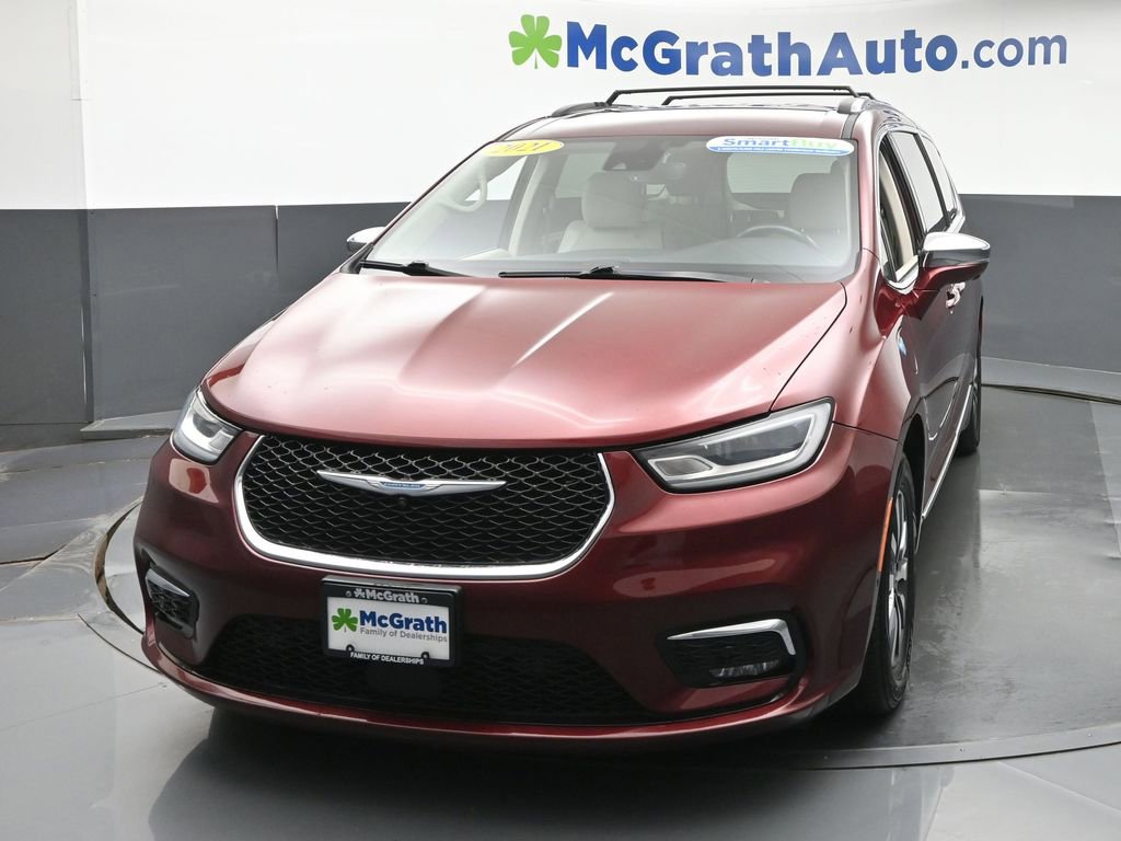 Used 2021 Chrysler Pacifica Limited w/ Premium & Safety Sphere Group image 5