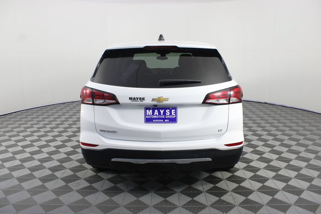 Used 2024 Chevrolet Equinox LT FWD image 24