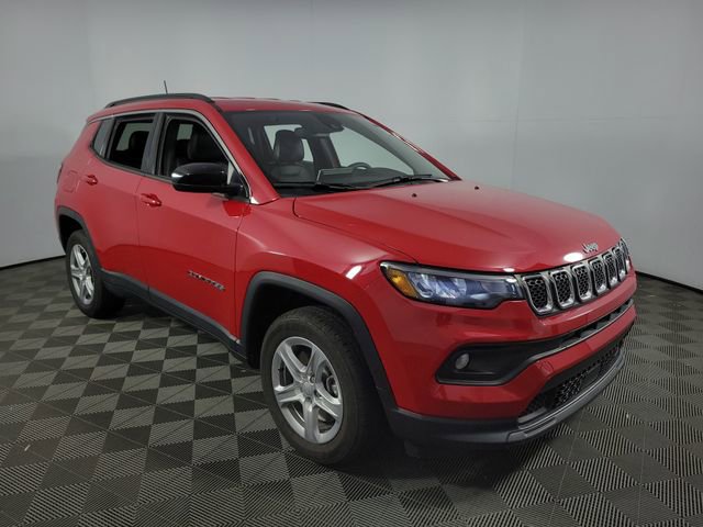 Used 2023 Jeep Compass Latitude