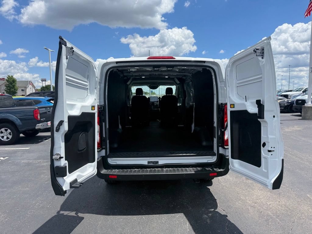 New 2026 Ford Transit 250 Low Roof w/ Load Area Protection Package RWD image 36