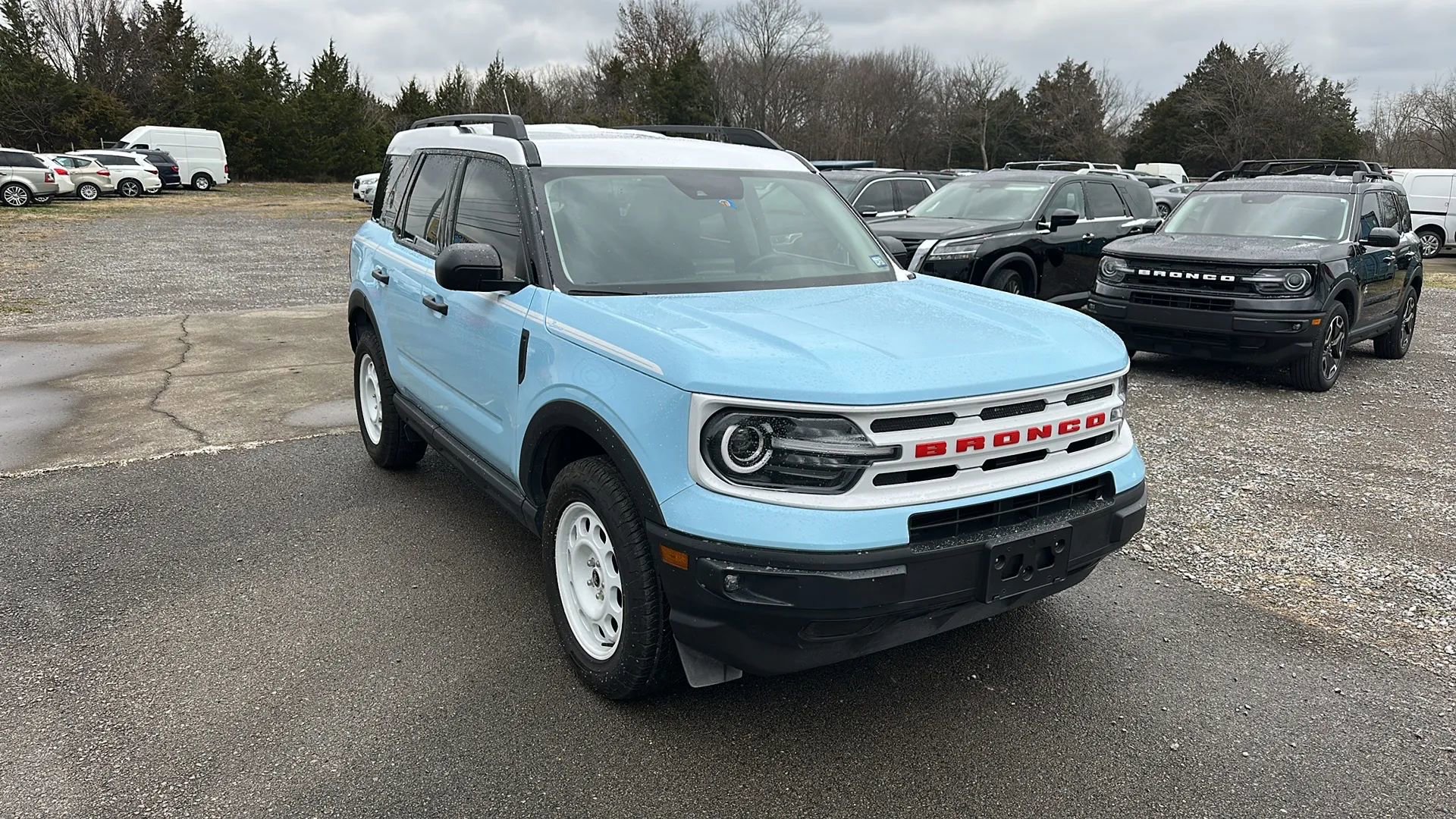 Used 2023 Ford Bronco Sport Heritage w/ Heritage Convenience Package image 2