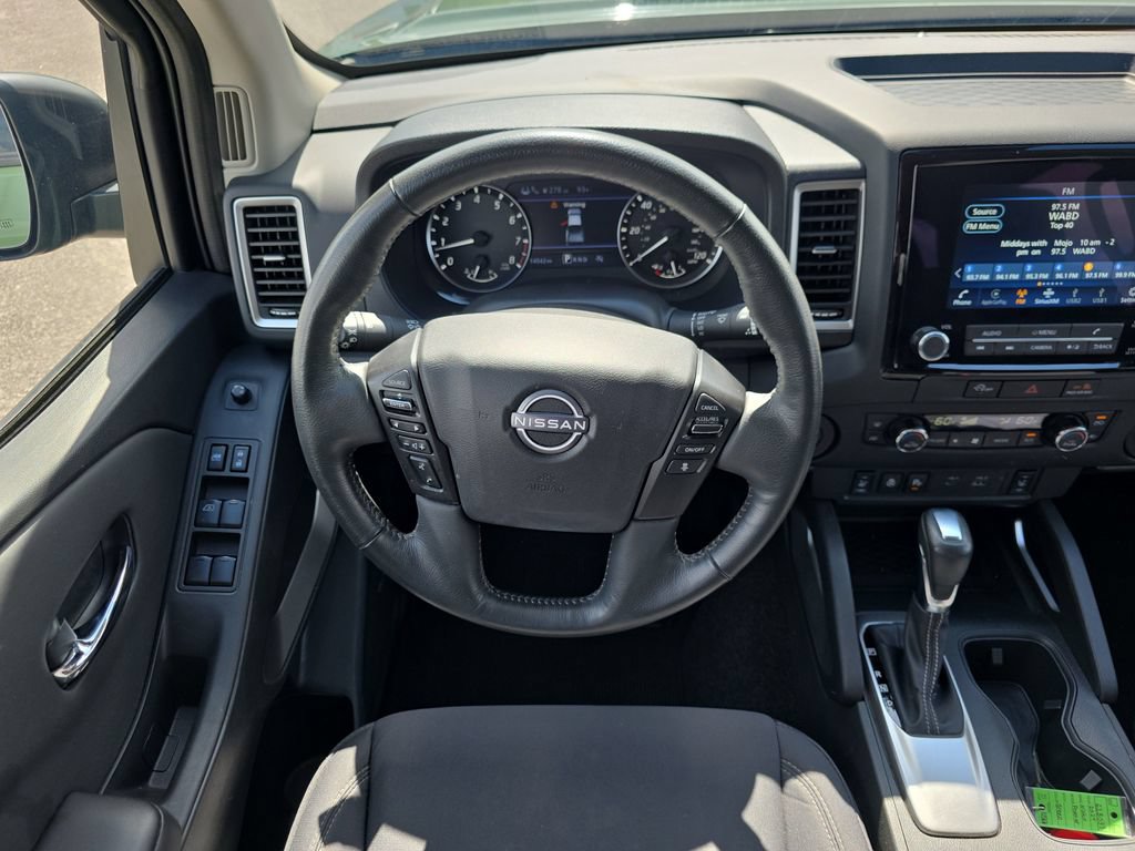 Used 2024 Nissan Frontier SV w/ SV Convenience Package RWD image 14