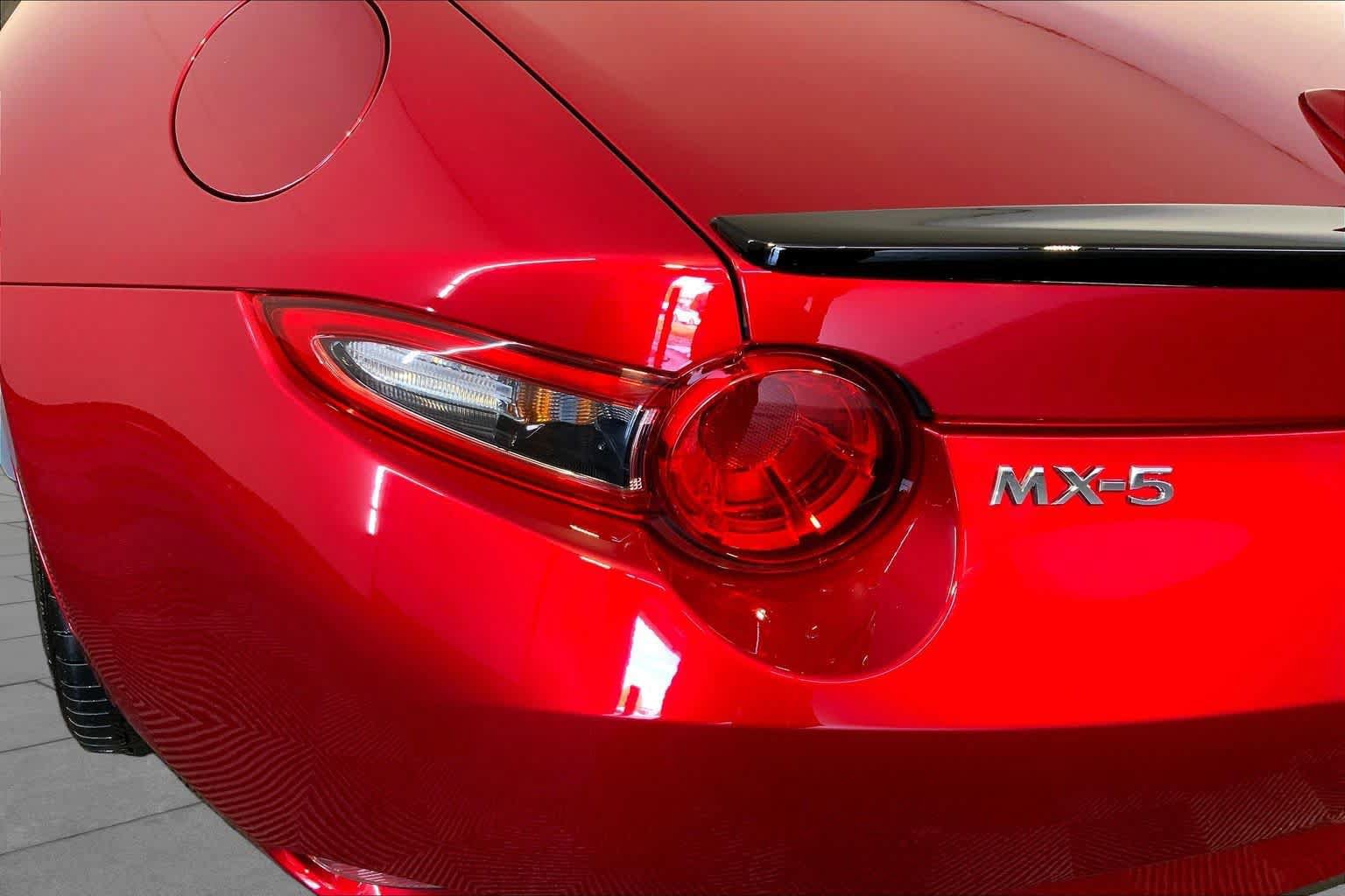 Used 2023 MAZDA MX-5 Miata Grand Touring RWD image 26