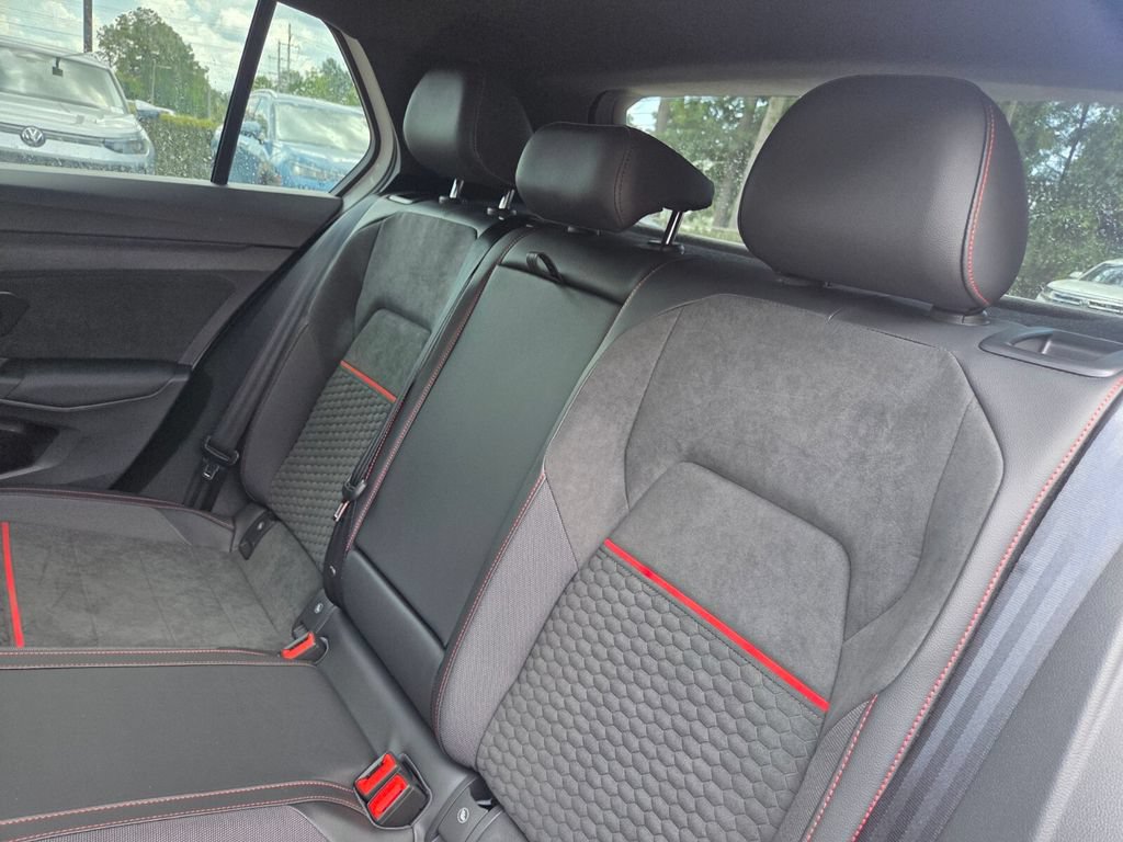 Used 2026 Volkswagen GTI SE FWD image 23