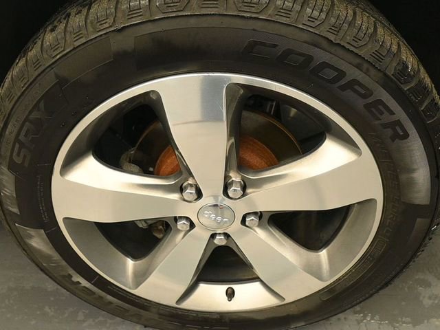 Used 2015 Jeep Grand Cherokee Limited image 9