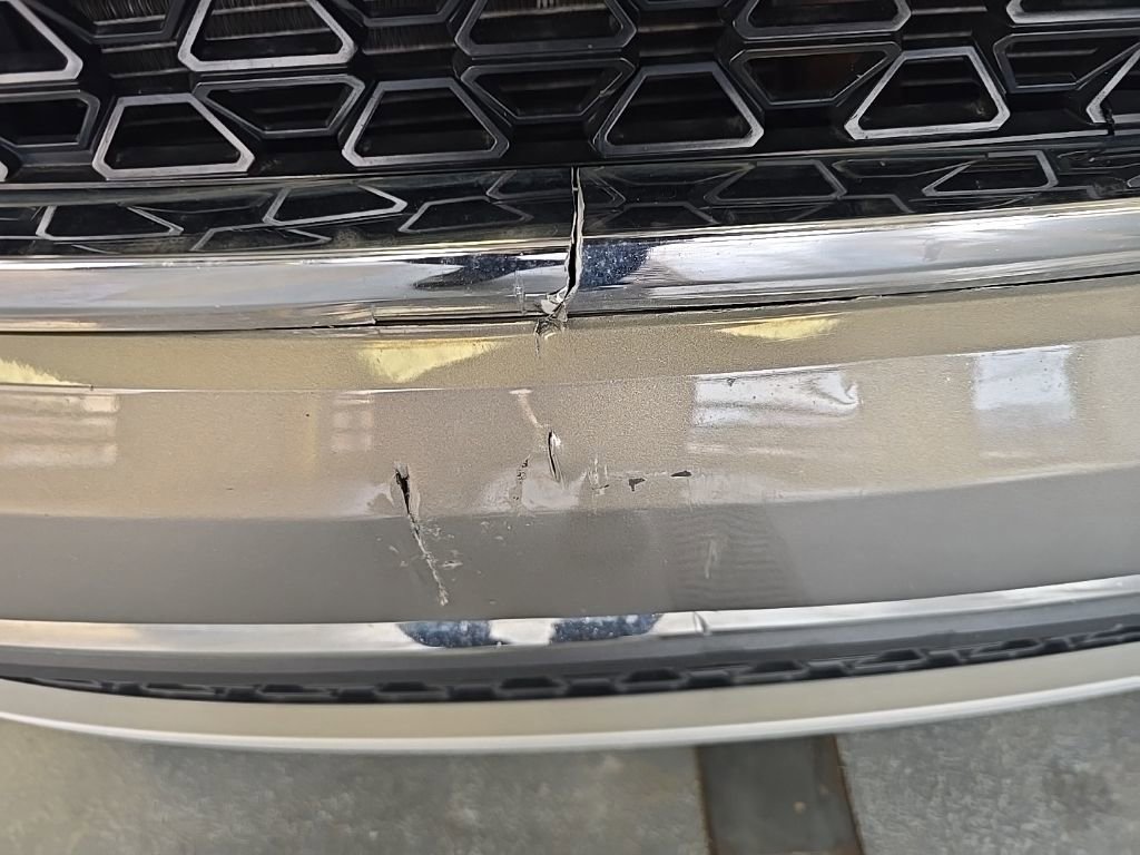 Used 2019 GMC Acadia SLT image 11