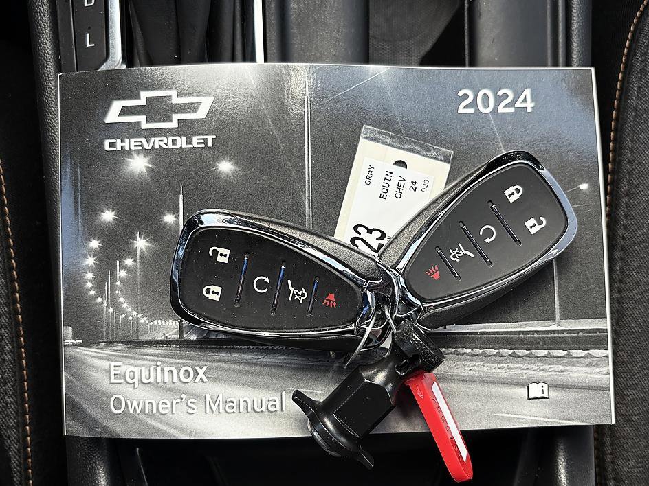 Used 2024 Chevrolet Equinox LT w/ LPO, Floor Liner Package FWD image 25