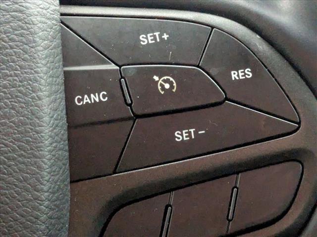 Used 2020 Jeep Cherokee Trailhawk image 13