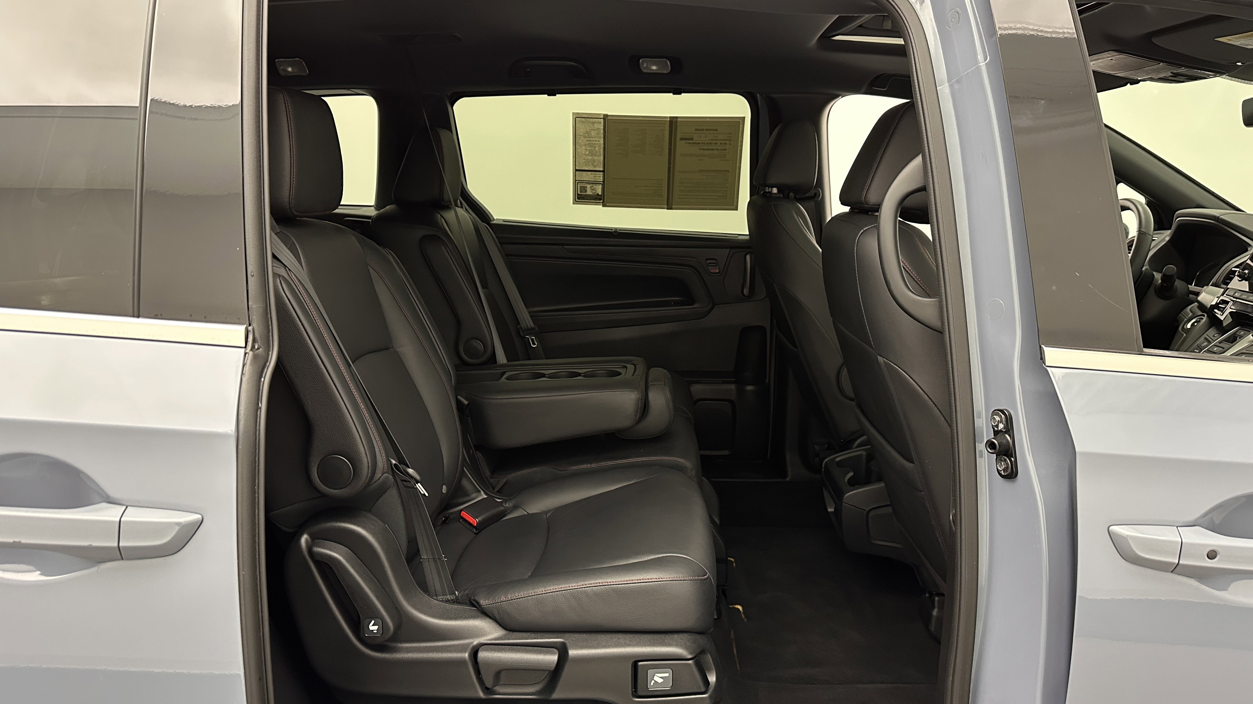 Used 2024 Honda Odyssey Sport image 34