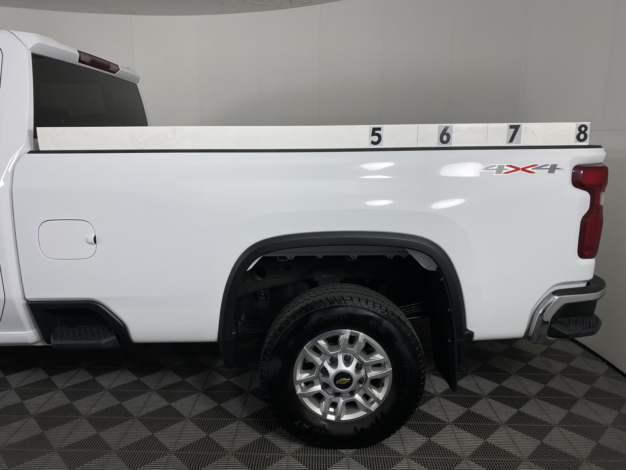 Used 2026 Chevrolet Silverado 2500 LT AWD/4WD image 5
