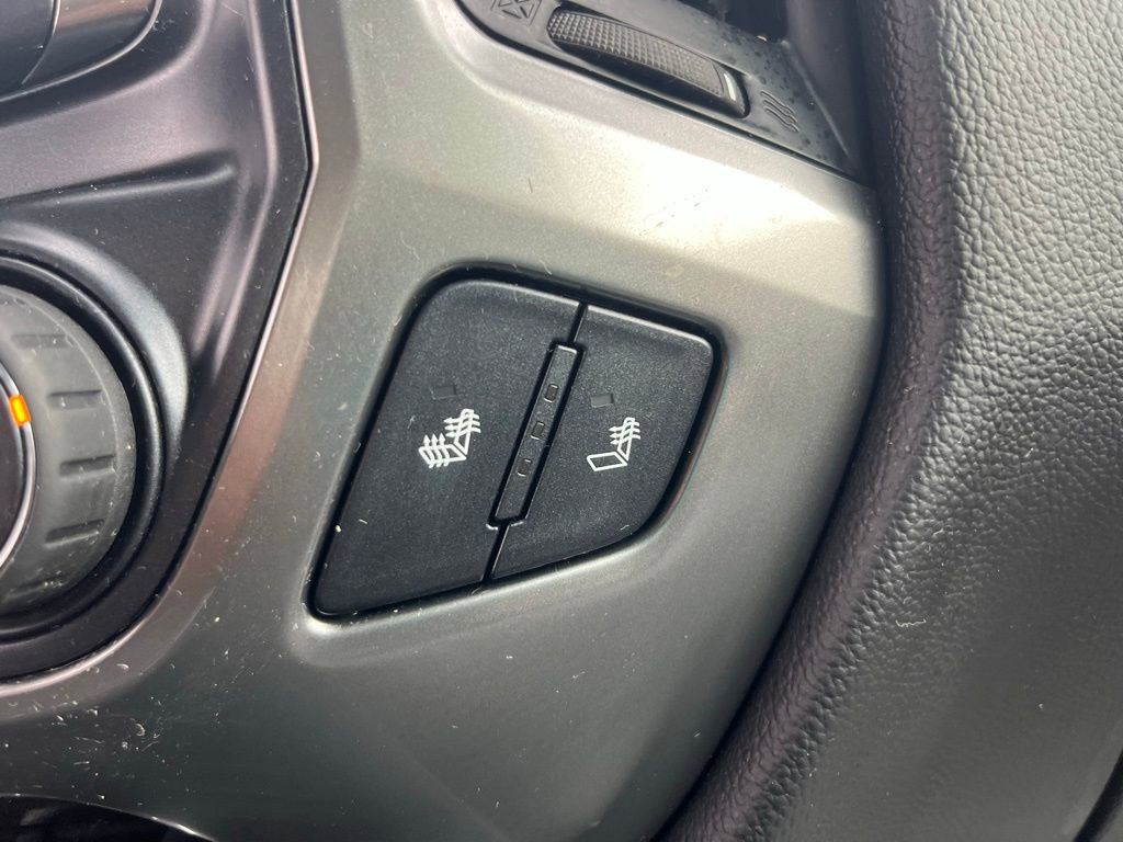 Used 2018 Chevrolet Silverado 1500 LT w/ LT Plus Package AWD/4WD image 24