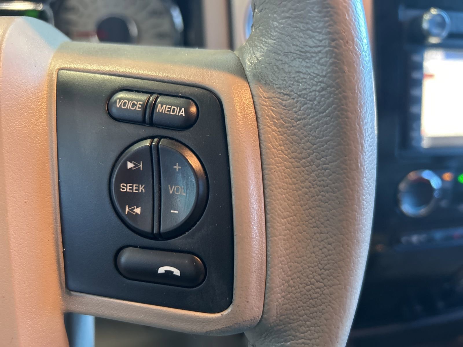 Used 2013 Ford Expedition EL Limited image 22