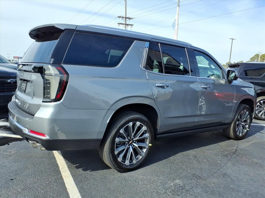 New 2026 Chevrolet Tahoe High Country AWD/4WD image 3