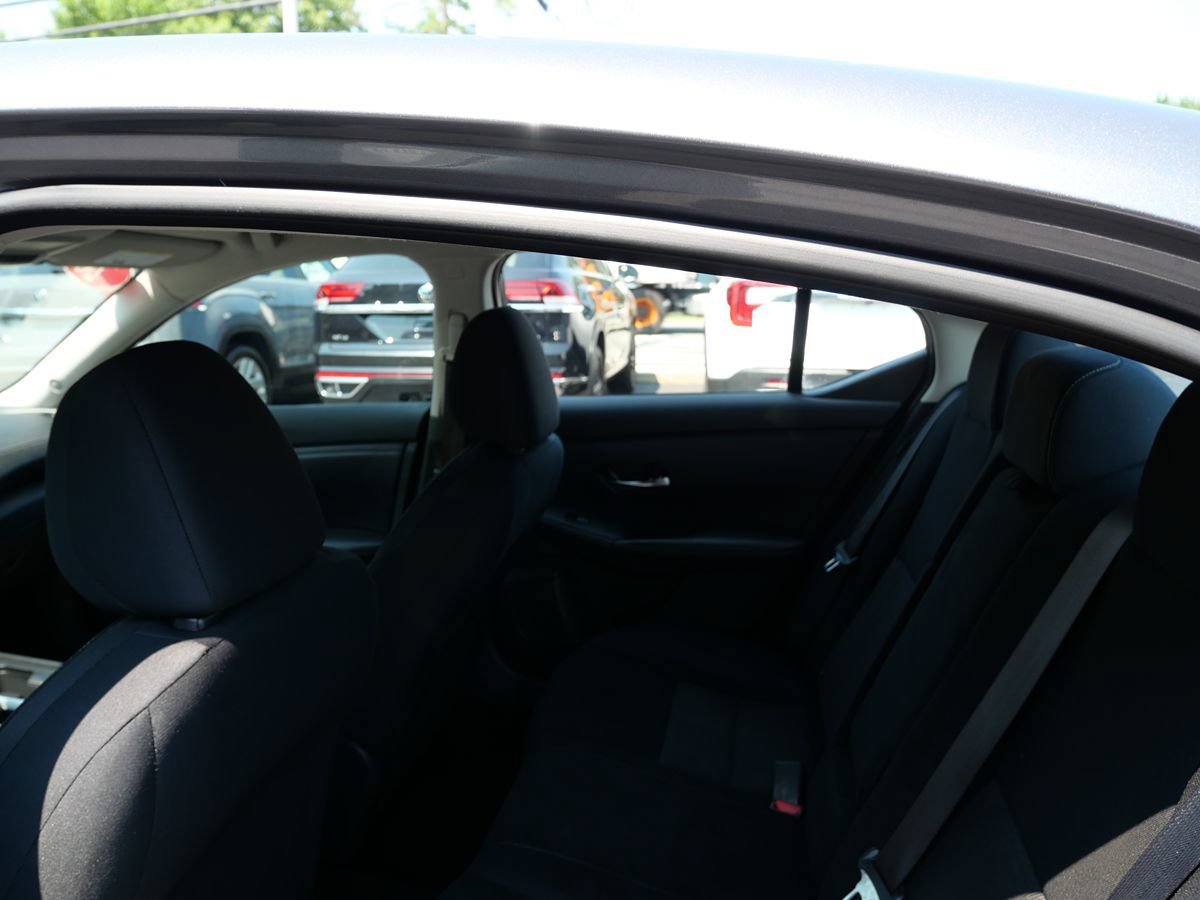 Used 2020 Nissan Sentra SV FWD image 20