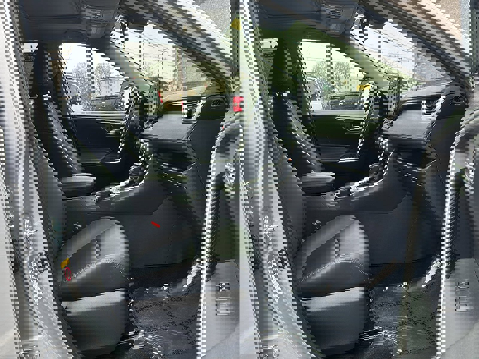 Used 2019 Toyota RAV4 XLE Premium w/ All Weather Liner Package image 14