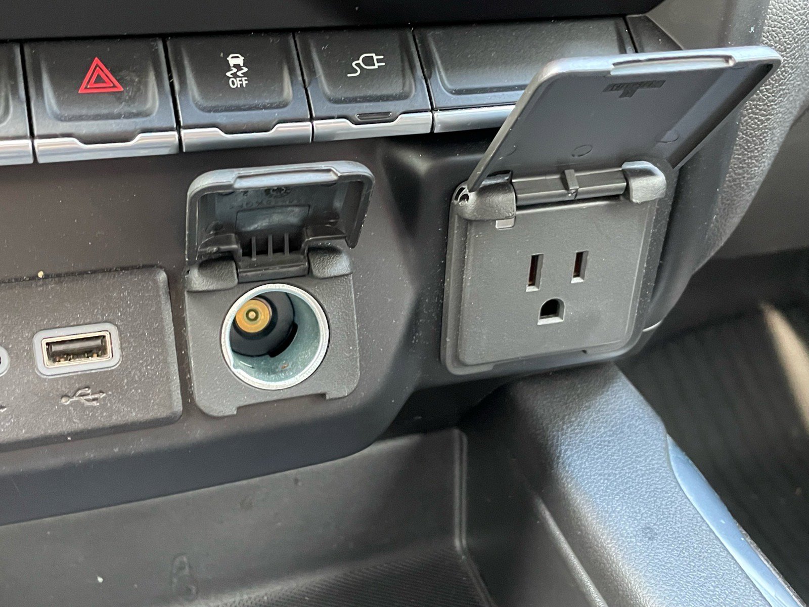 Used 2021 Chevrolet Silverado 1500 LT Trail Boss w/ Convenience Package II image 14