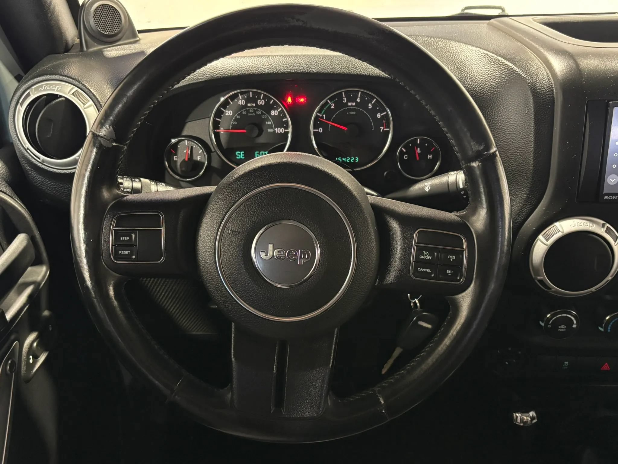 Used 2014 Jeep Wrangler Unlimited Sahara AWD/4WD image 12