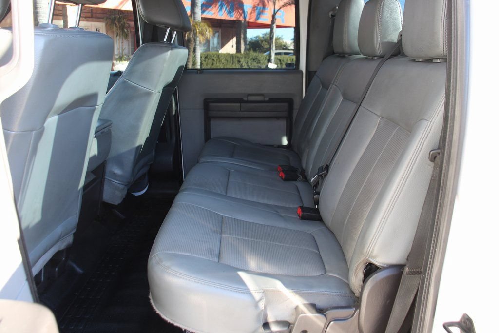 Used 2016 Ford F550 2WD Crew Cab Super Duty image 29