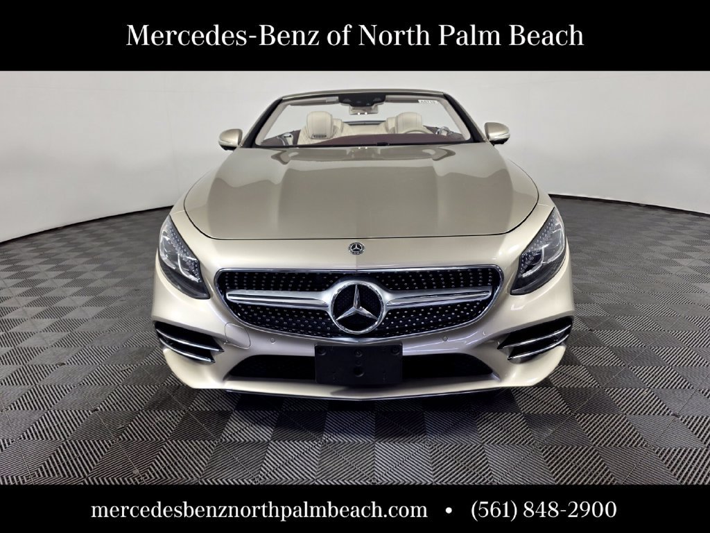Used 2019 Mercedes-Benz S 560 Cabriolet image 2