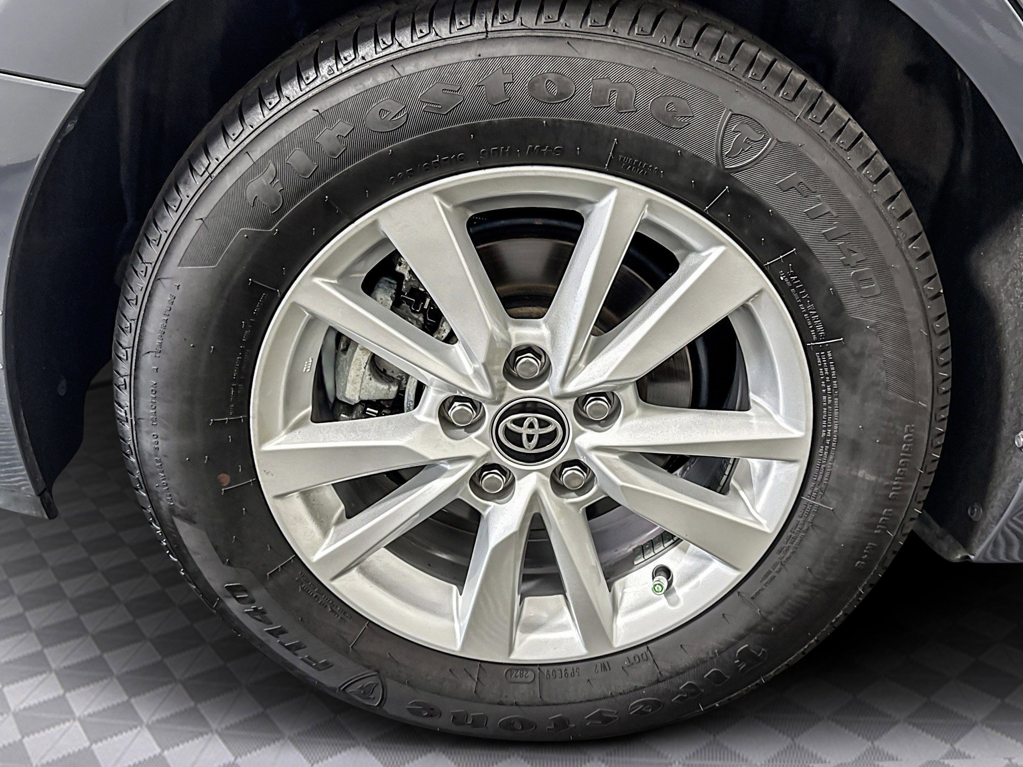 Used 2025 Toyota Camry LE image 37
