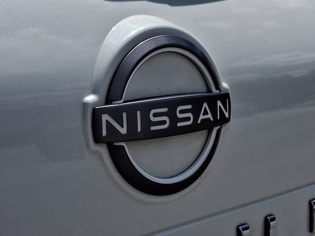 Used 2023 Nissan Rogue SV AWD/4WD image 30