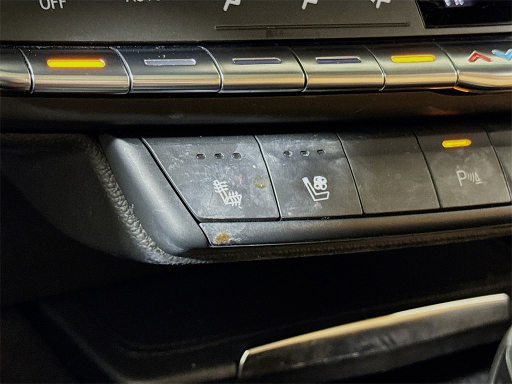 Certified 2023 Cadillac XT4 Sport image 19