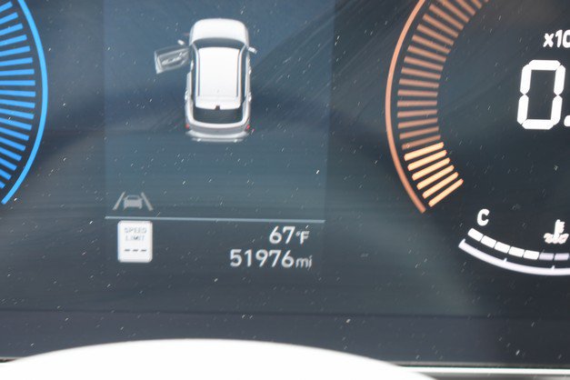 Used 2024 Hyundai Kona SEL AWD/4WD image 32