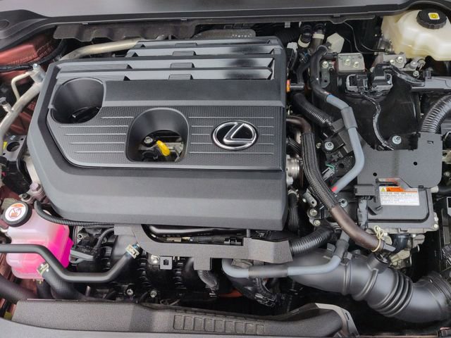 Used 2025 Lexus UX 300h AWD image 32