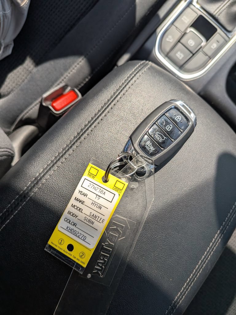 Used 2019 Hyundai Santa Fe SEL AWD/4WD image 19