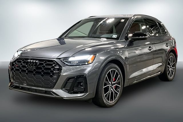 Used 2023 Audi SQ5 Premium Plus w/ Premium Plus Package AWD/4WD image 2