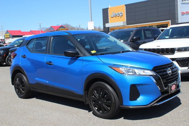 Used 2023 Nissan Kicks S